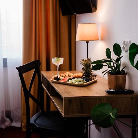 גיז'יצקו Hotel Wodnik מראה חיצוני תמונה
