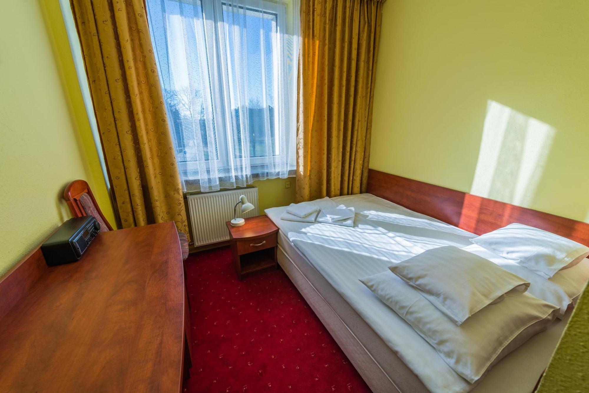 גיז'יצקו Hotel Wodnik מראה חיצוני תמונה