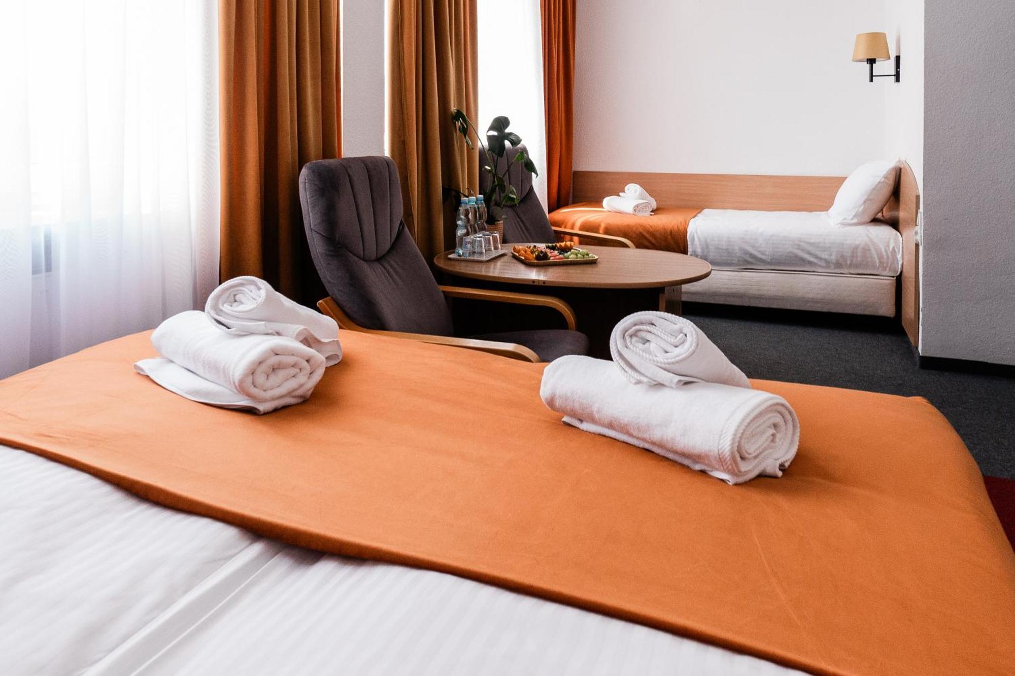 גיז'יצקו Hotel Wodnik מראה חיצוני תמונה