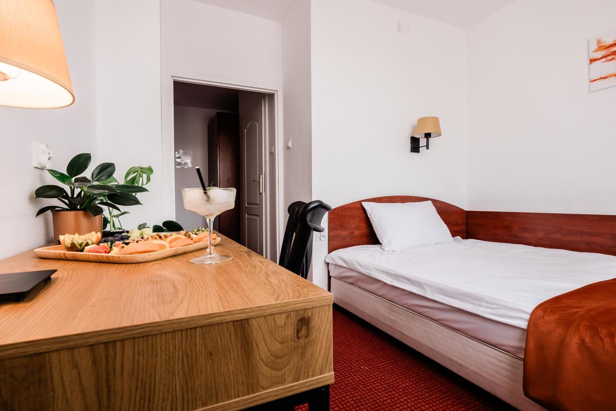 גיז'יצקו Hotel Wodnik מראה חיצוני תמונה