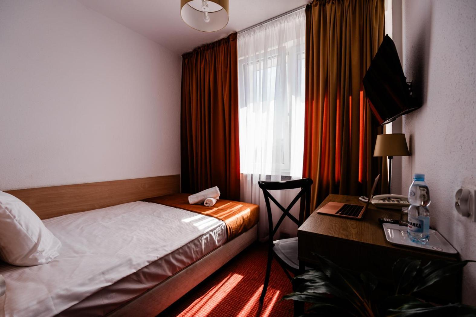 גיז'יצקו Hotel Wodnik מראה חיצוני תמונה