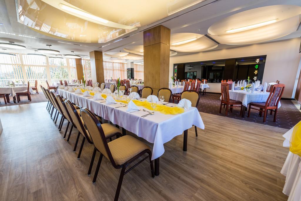 גיז'יצקו Hotel Wodnik מראה חיצוני תמונה