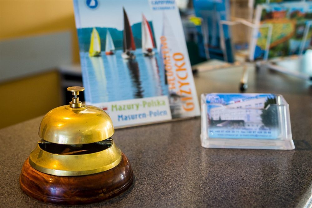 גיז'יצקו Hotel Wodnik מראה חיצוני תמונה